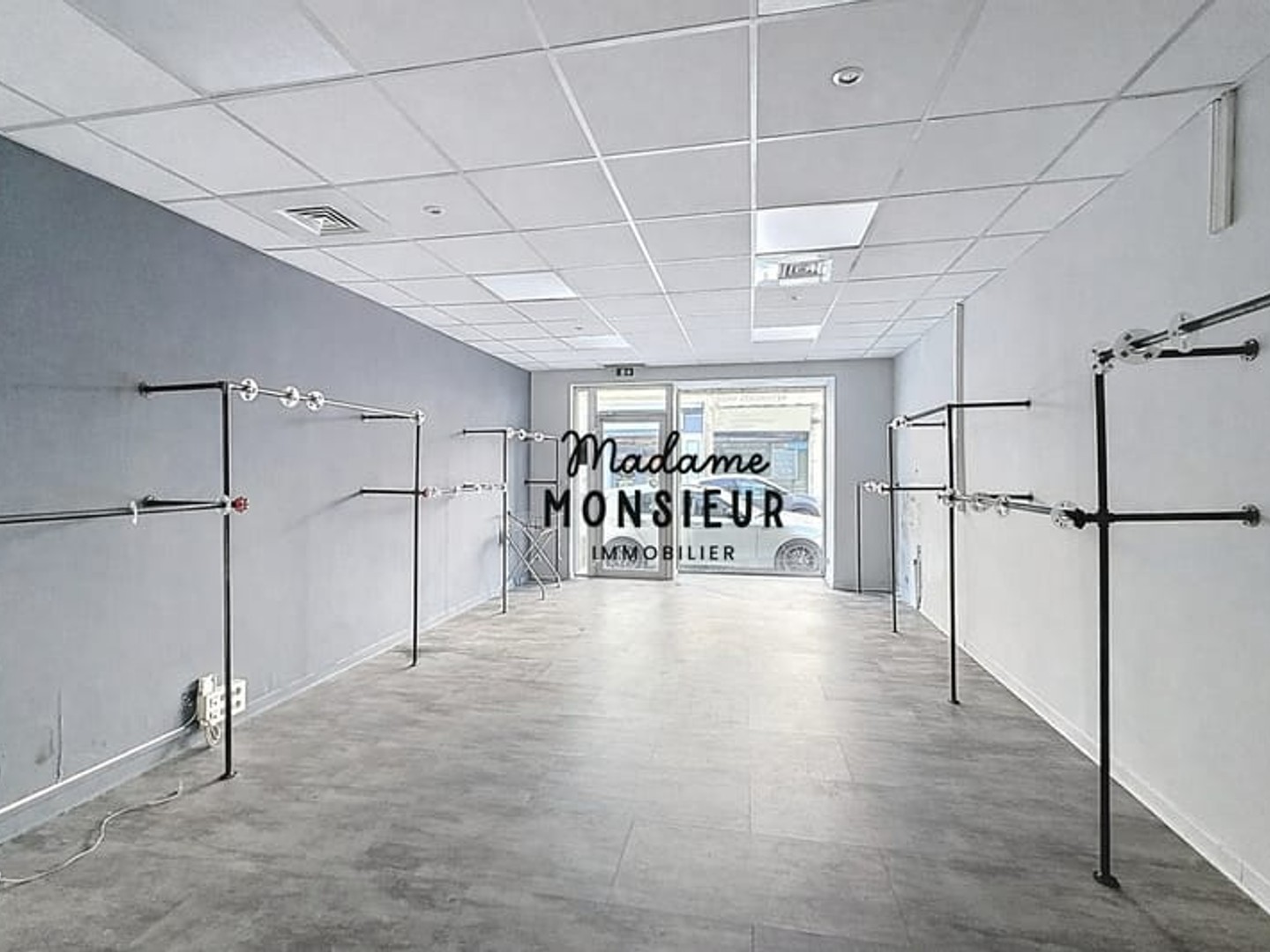 Locaux à vendre - 70m2 - Bourgoin-Jallieu (38300)