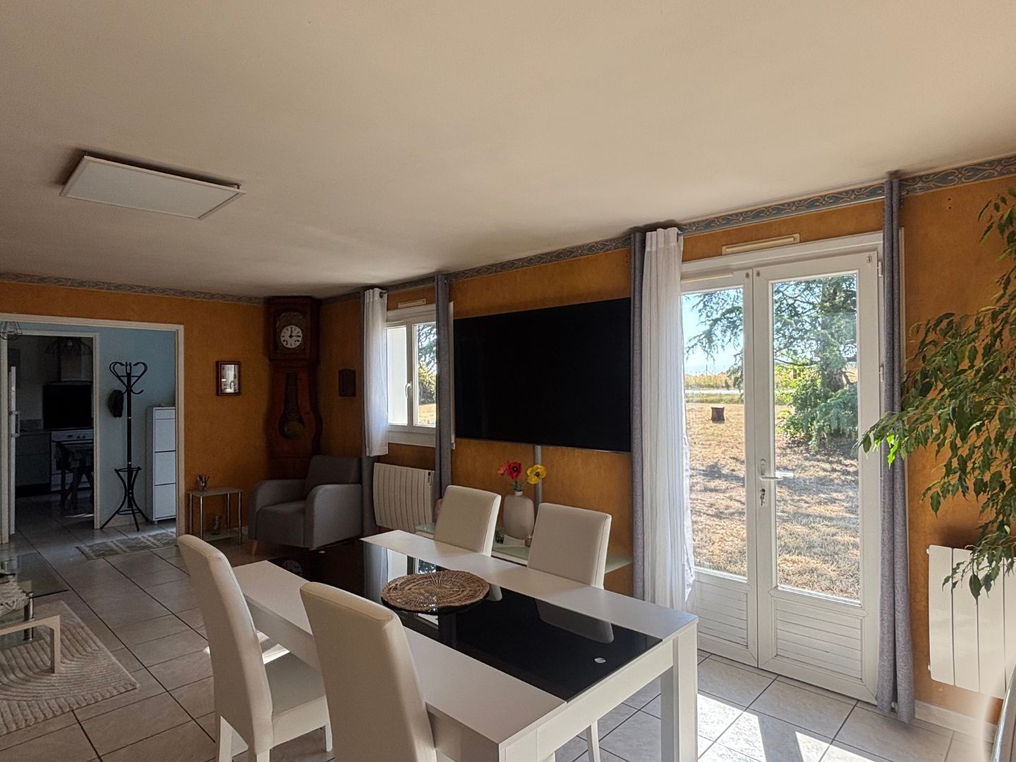 Maison à vendre - 4 pièces - 88m2 - Chazelles (16380)