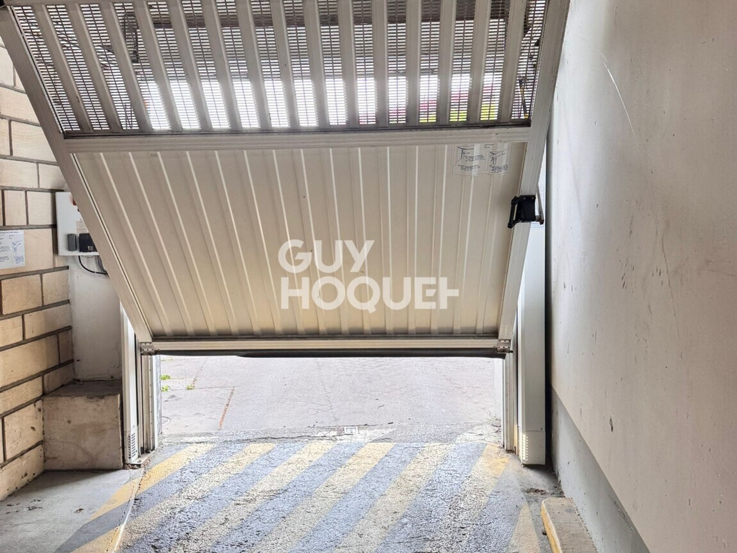 Parking / garage / box à vendre - 11m2 - Paris 14e (75014)