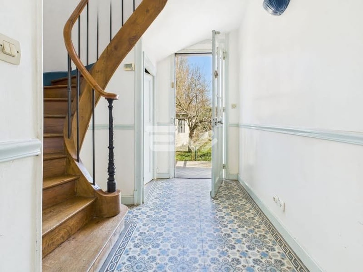 Maison 8 pièces 181 m²