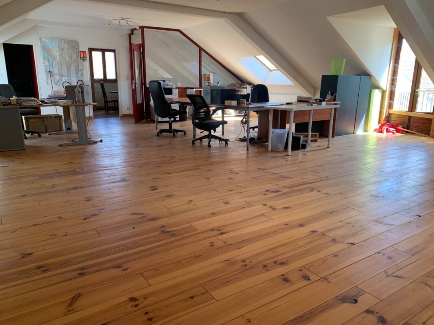 Locaux à vendre - 1012m2 - Courcelles-Lès-Semur (21140)