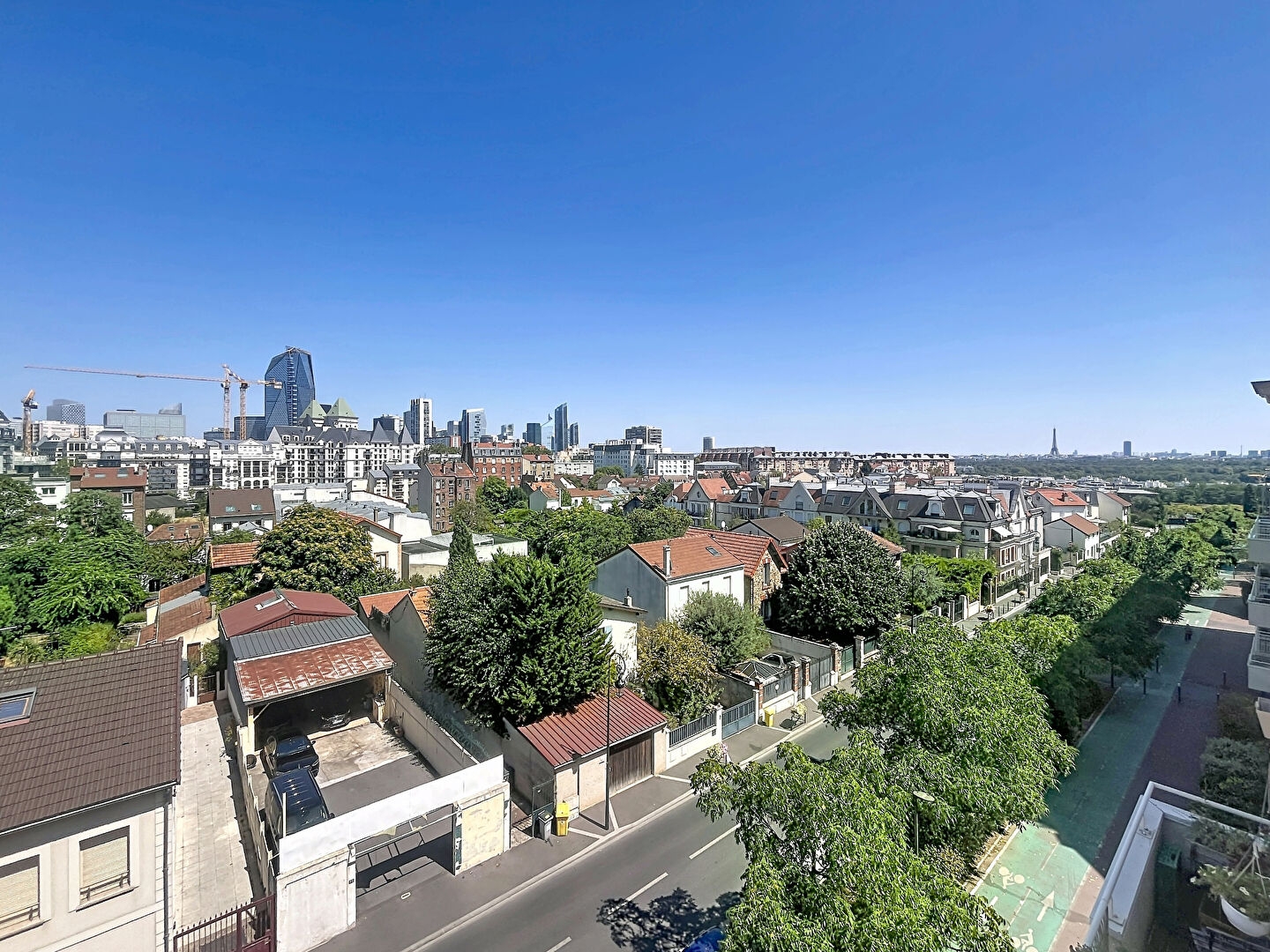Appartement à vendre - 4 pièces - 99m2 - Suresnes (92150)
