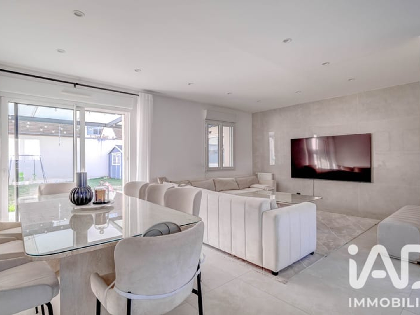Maison à vendre - 5 pièces - 94m2 - Neufmoutiers-En-Brie (77610)