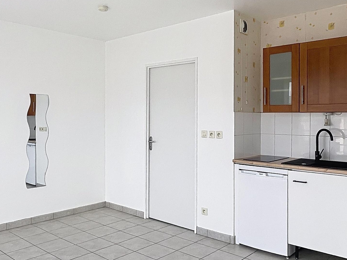 Appartement à vendre - 1 pièce - 23m2 - Le Coudray (28630)