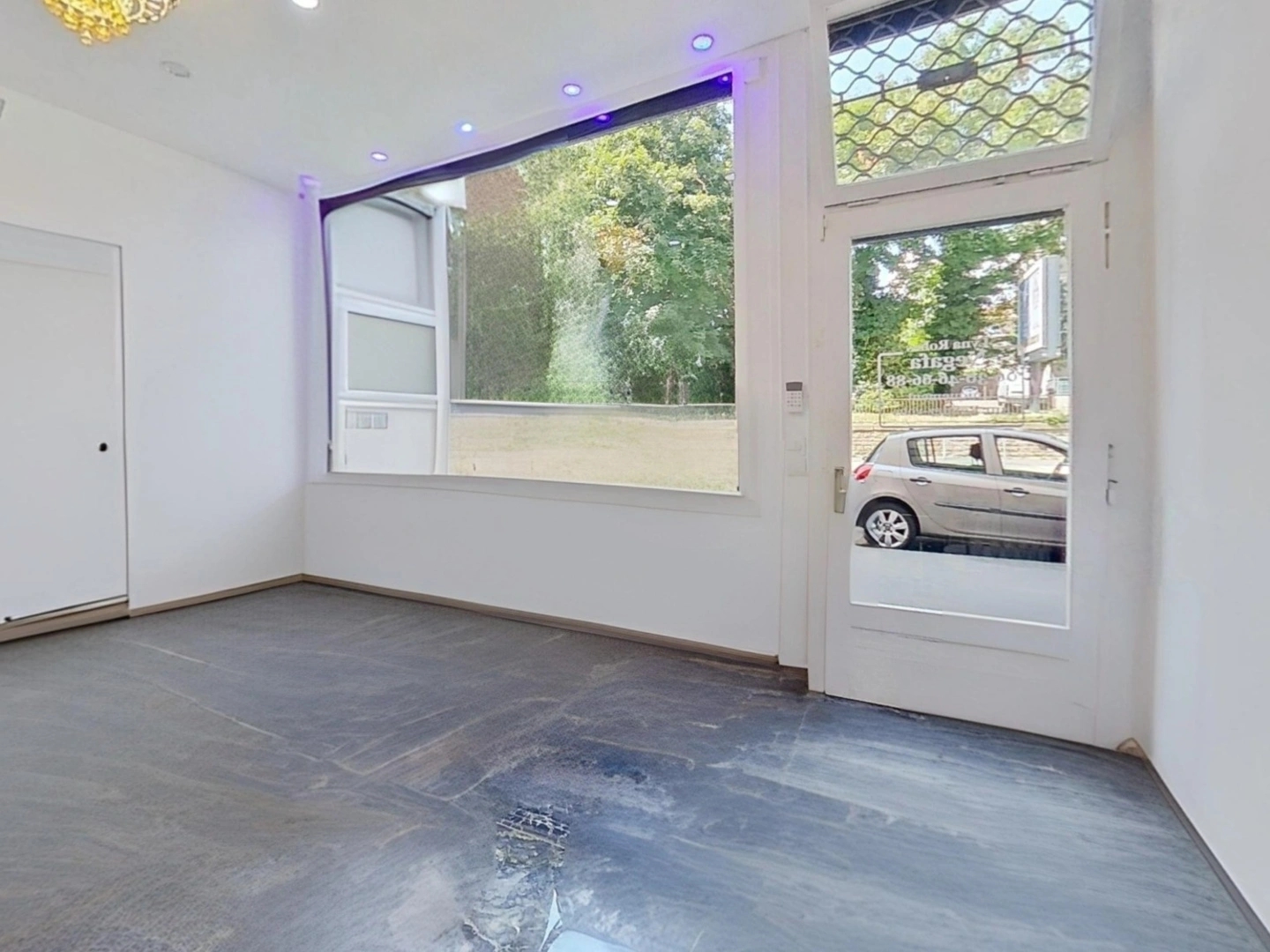 Local TOUS COMMERCES avec terrasse - 28 m² + 12 m² - 62 boulevard de l'Europe, Metz