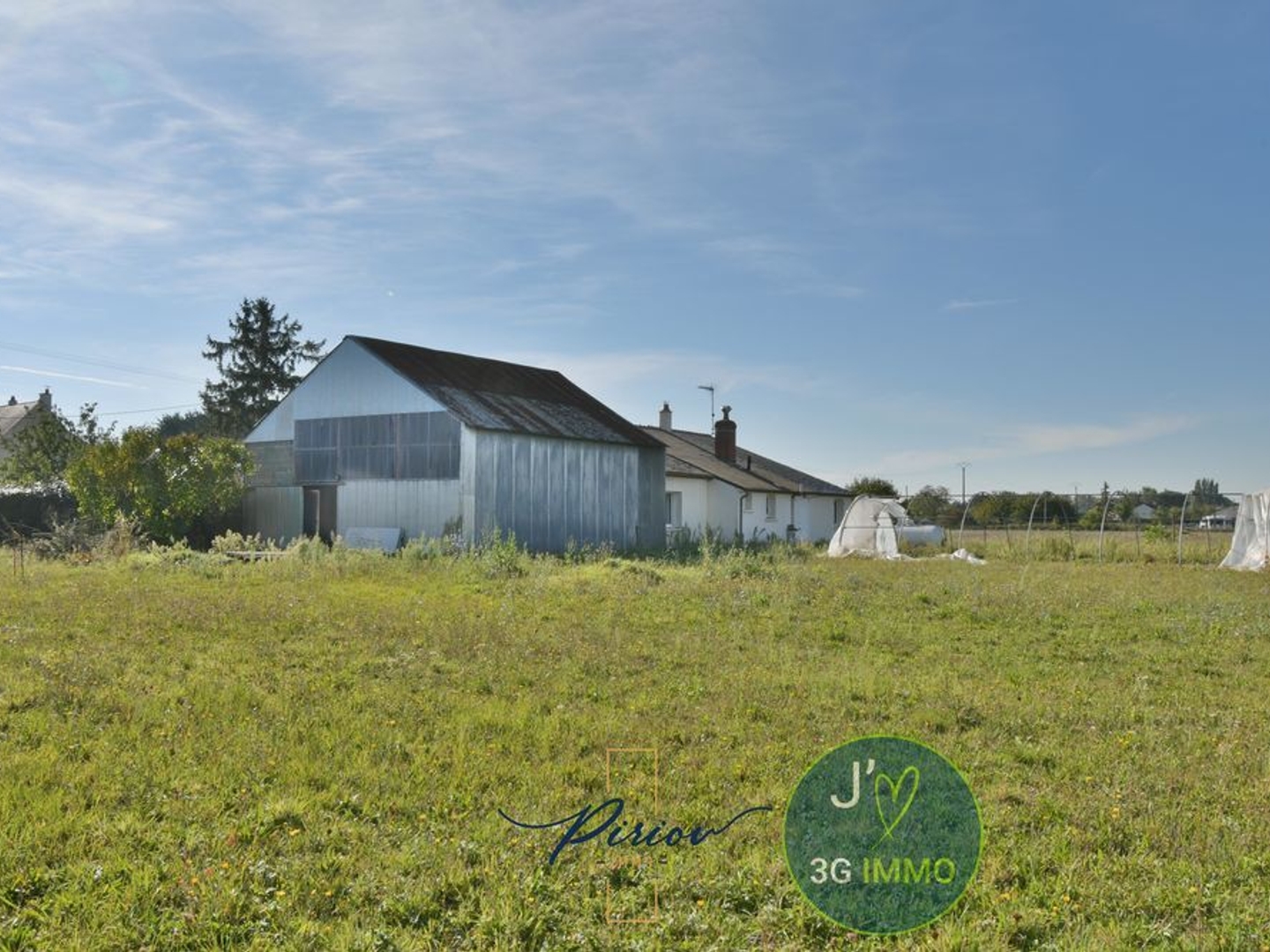 Maison à vendre - 1 pièce - 132m2 - Saumur (49400)