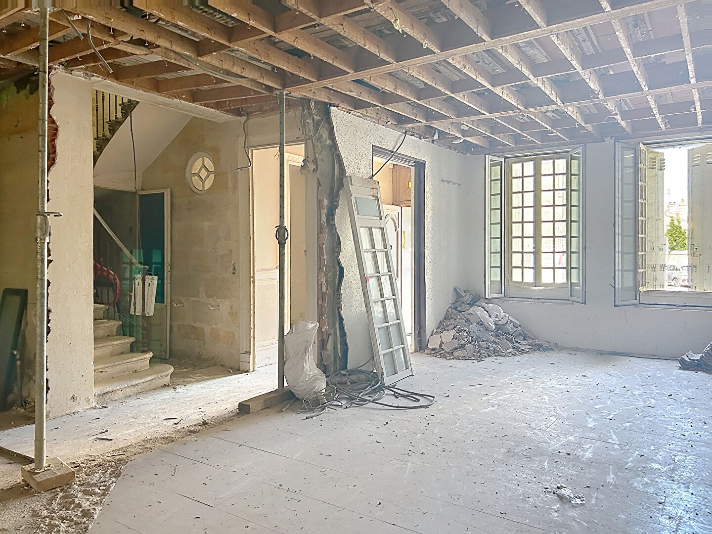 Maison à vendre - 8 pièces - 288m2 - Bordeaux (33000)