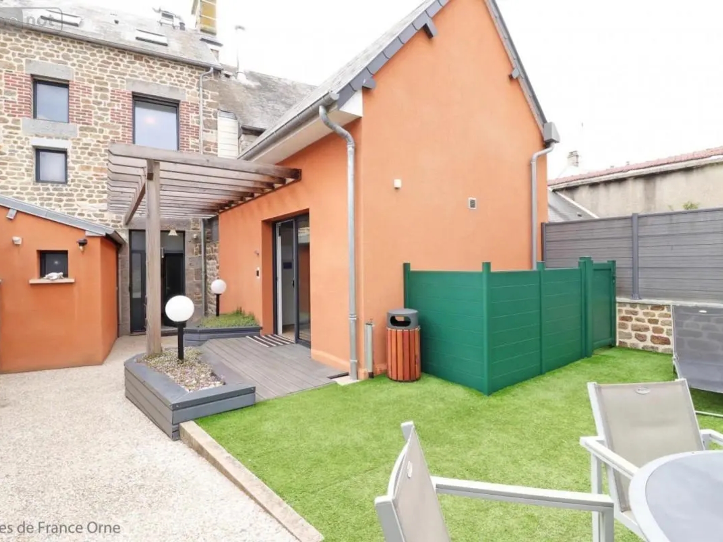 Appartement 5 pièces 157 m²