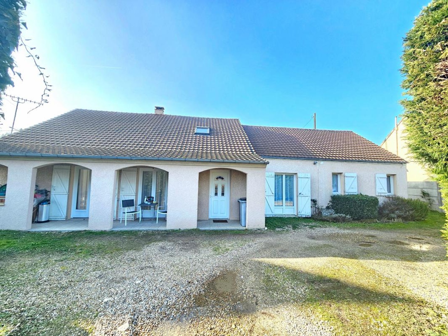Maison à vendre Epône - 9 pièces 166m²