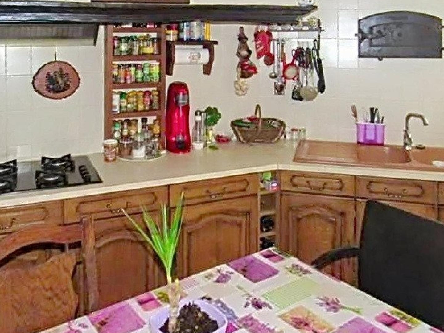 Maison à vendre - 8 pièces - 248m2 - Villeneuve-Sur-Yonne (89500)