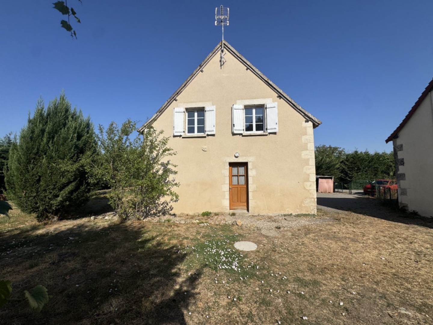 Maison à vendre - 9 pièces - 121m2 - Azay-Le-Ferron (36290)