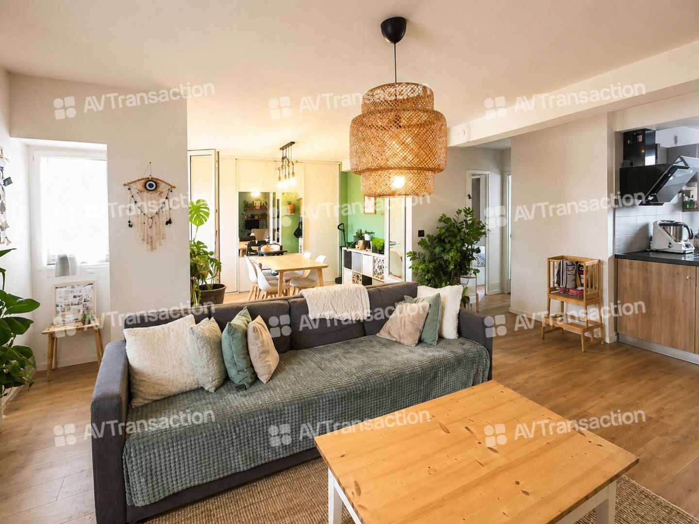 T3 64 m² RENOVE -BALCONS- CLIMATISE - PARKING - GRATTE CIEL