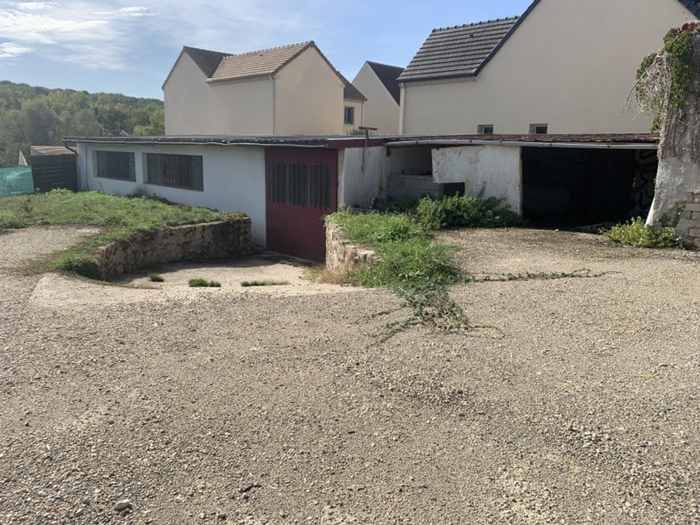 Locaux à vendre - 100m2 - Breux-Jouy (91650)
