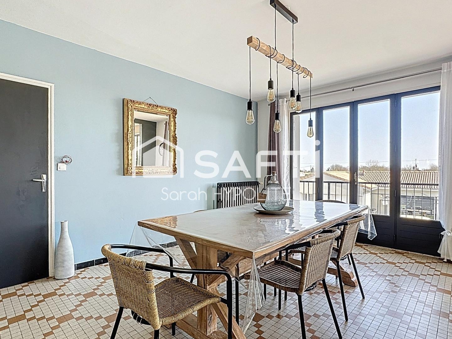 Maison à vendre - 6 pièces - 167m2 - Baron (33750)