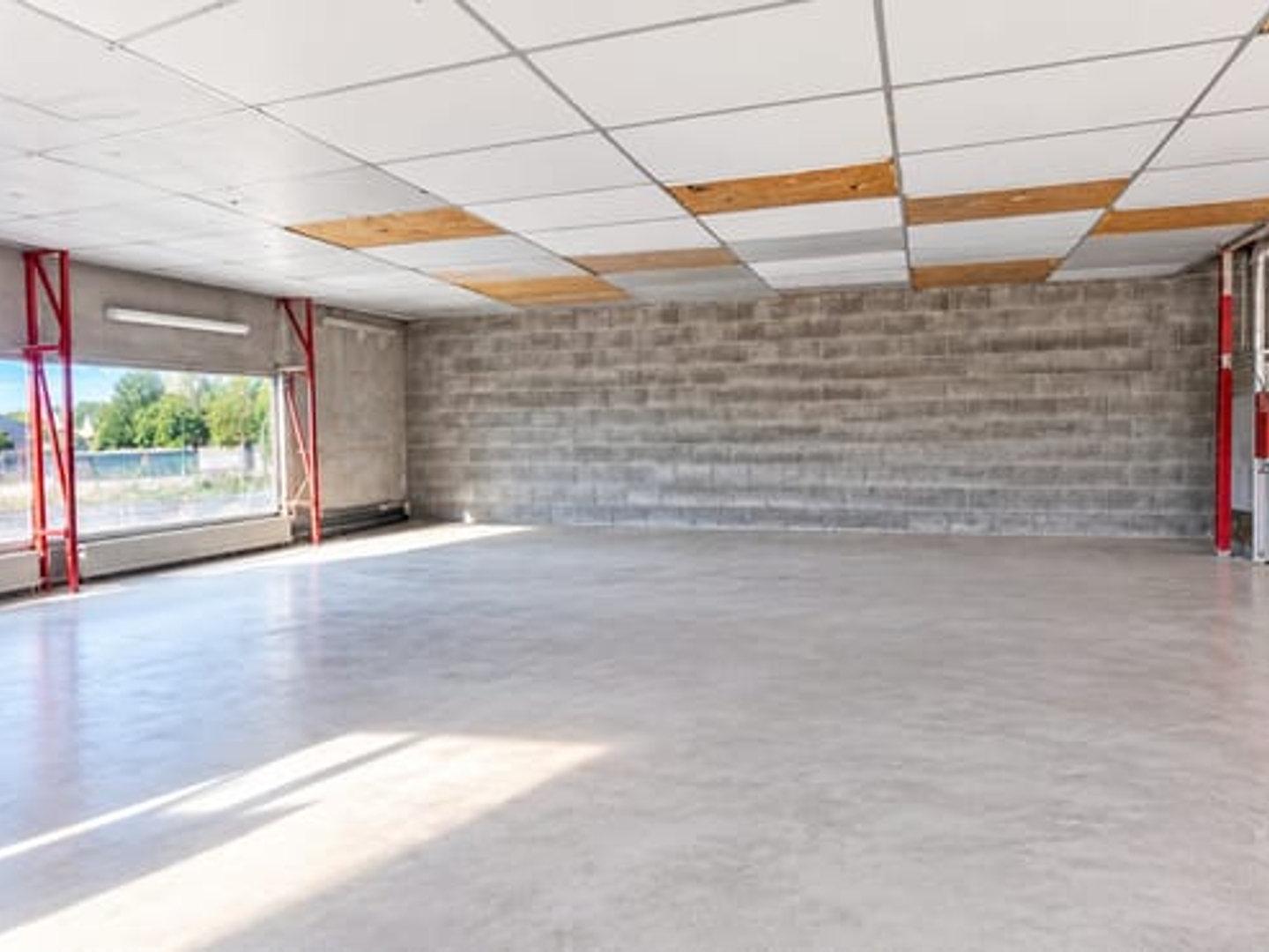 Appartement à vendre - 5 pièces - 179m2 - Warcq (08000)