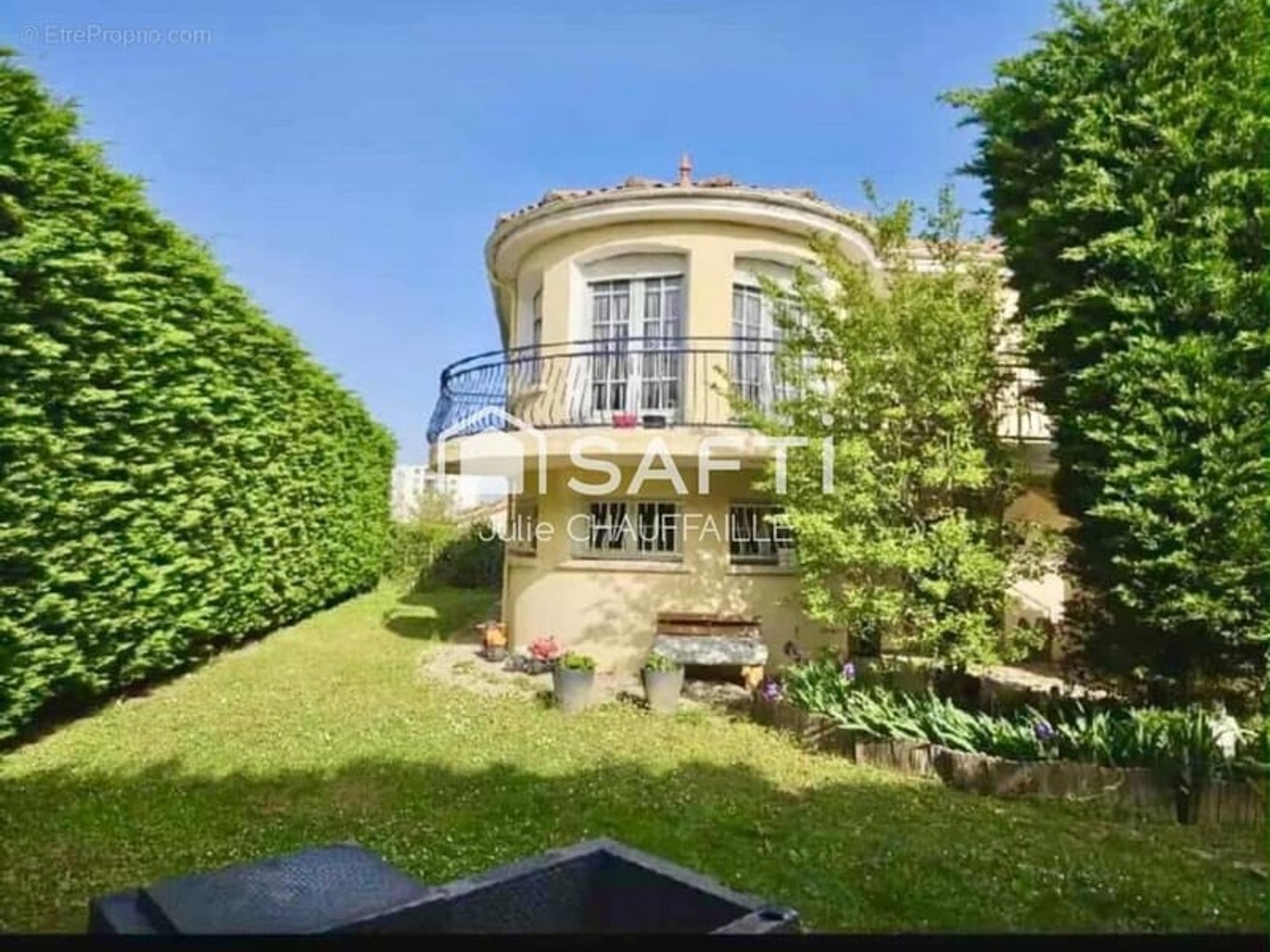 Maison 6 pièces 121 m²