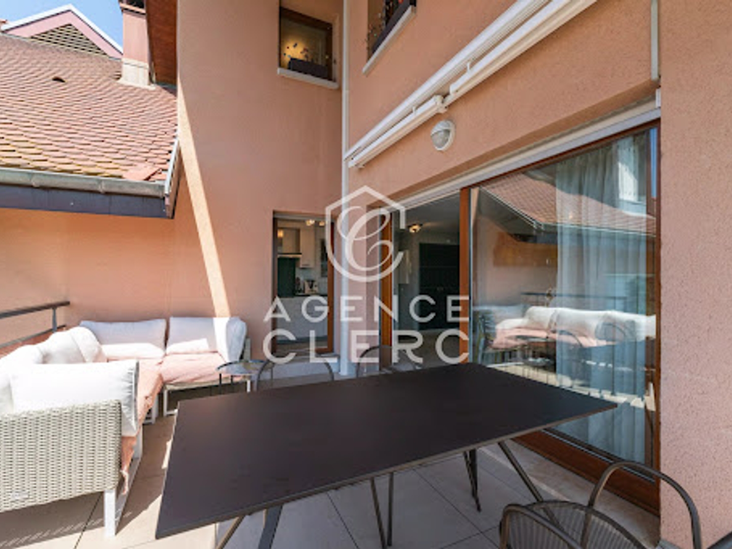 Appartement à vendre - 3 pièces - 84m2 - Veyrier-Du-Lac (74290)
