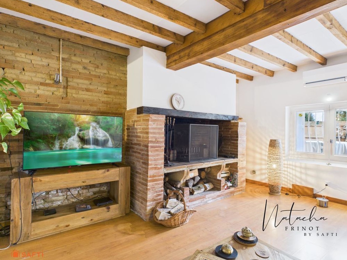 Maison 6 pièces 210 m²