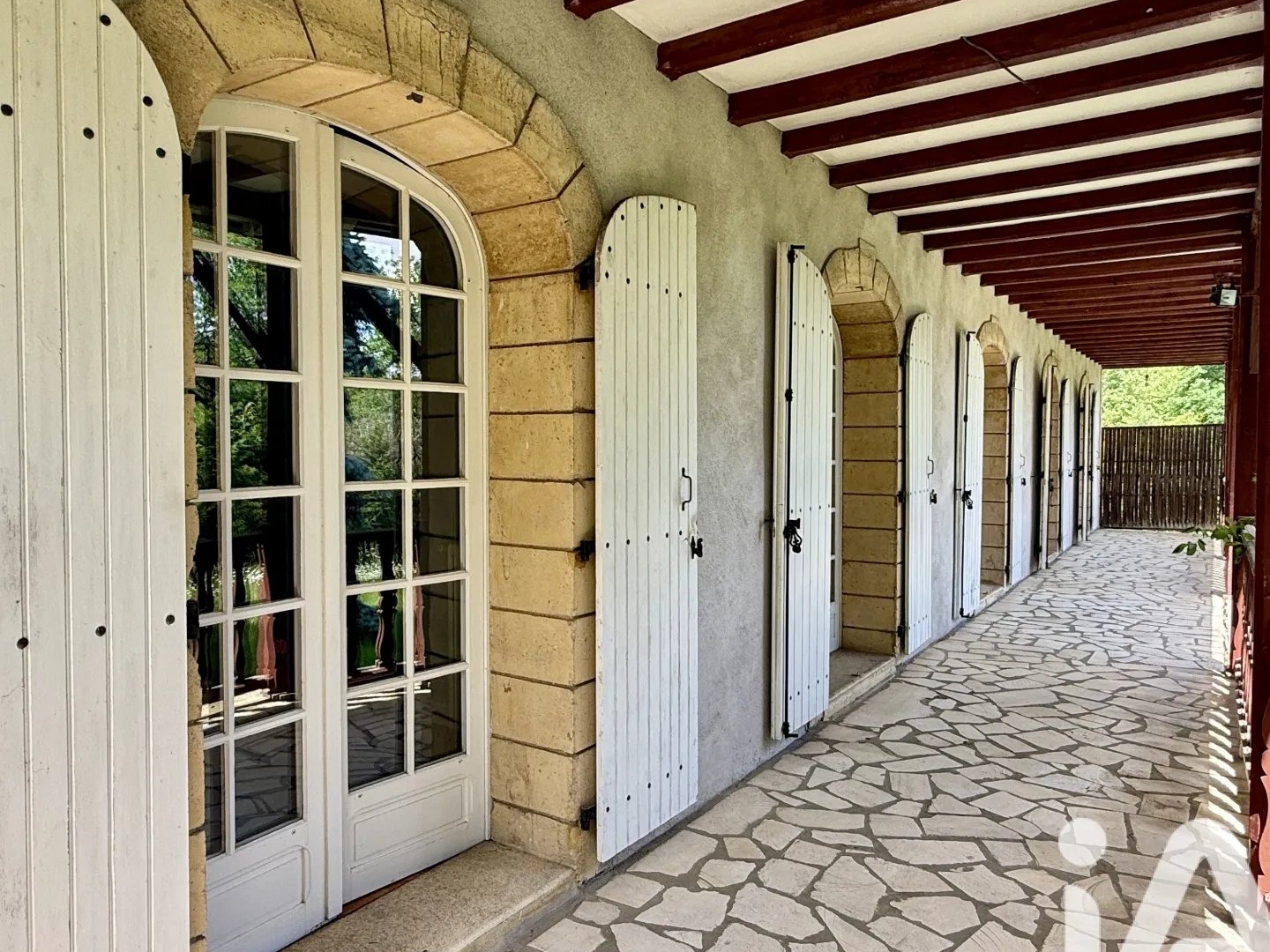 Maison à vendre - 5 pièces - 108m2 - Le Lardin-Saint-L... (24570)