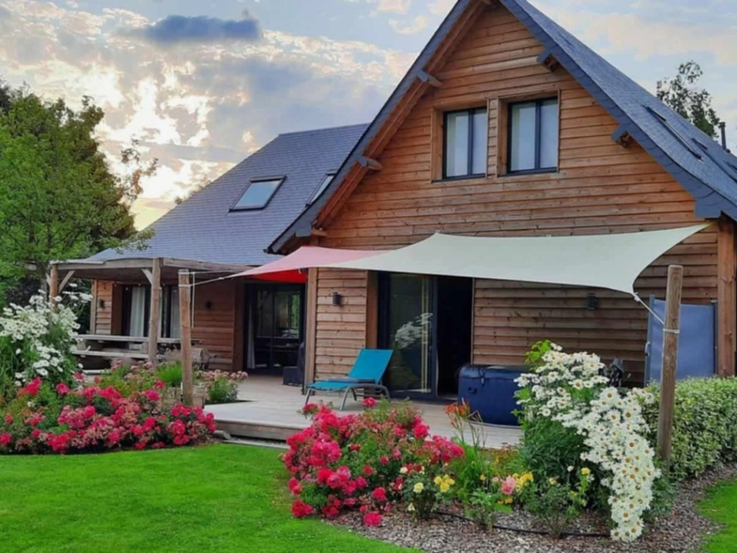 Maison coup de coeur en ossature bois de 168 M2 4 chambres Beaux volumes et au calme