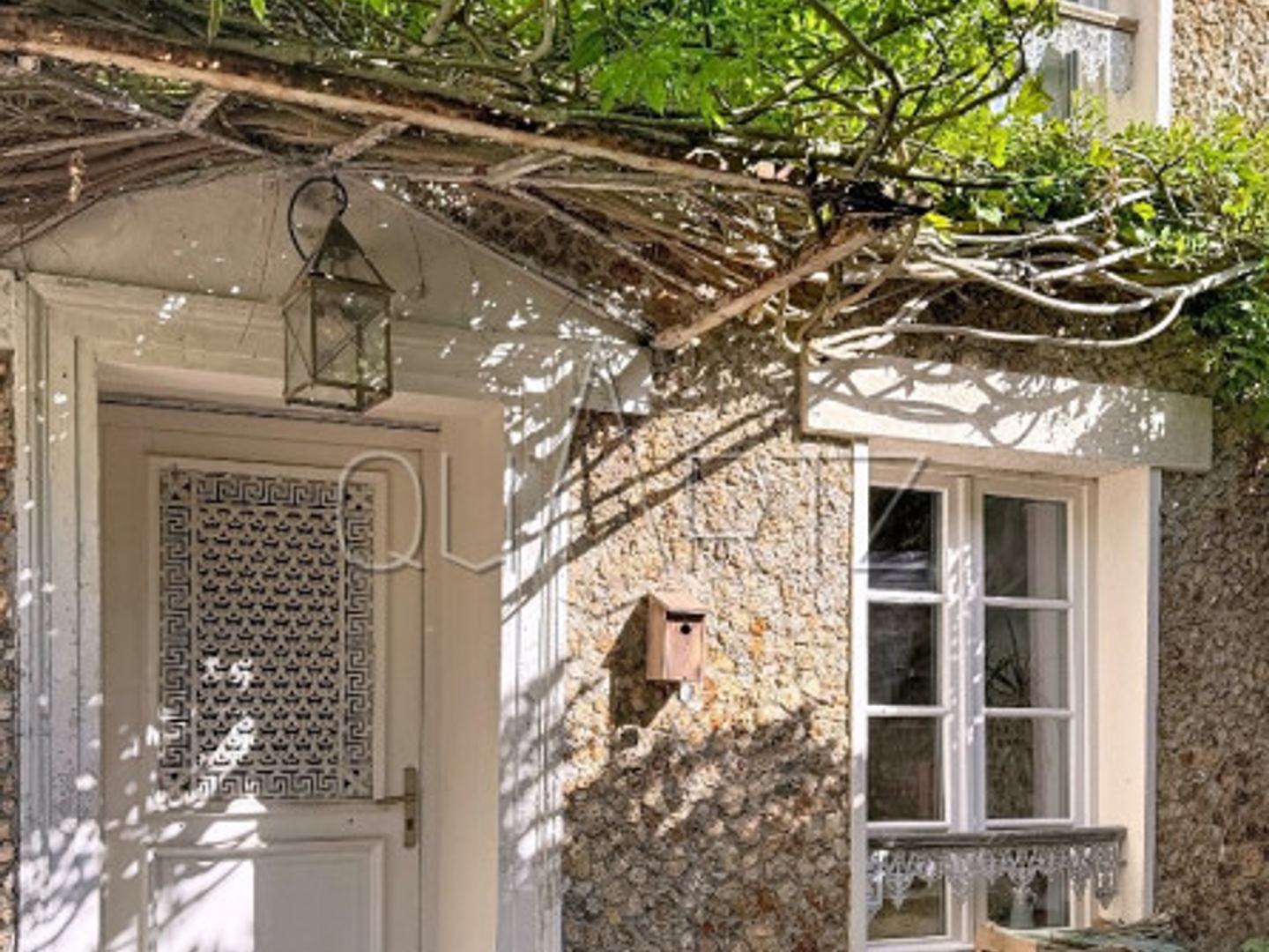 Maison à vendre - 7 pièces - 157m2 - Le Chesnay-Rocque... (78150)
