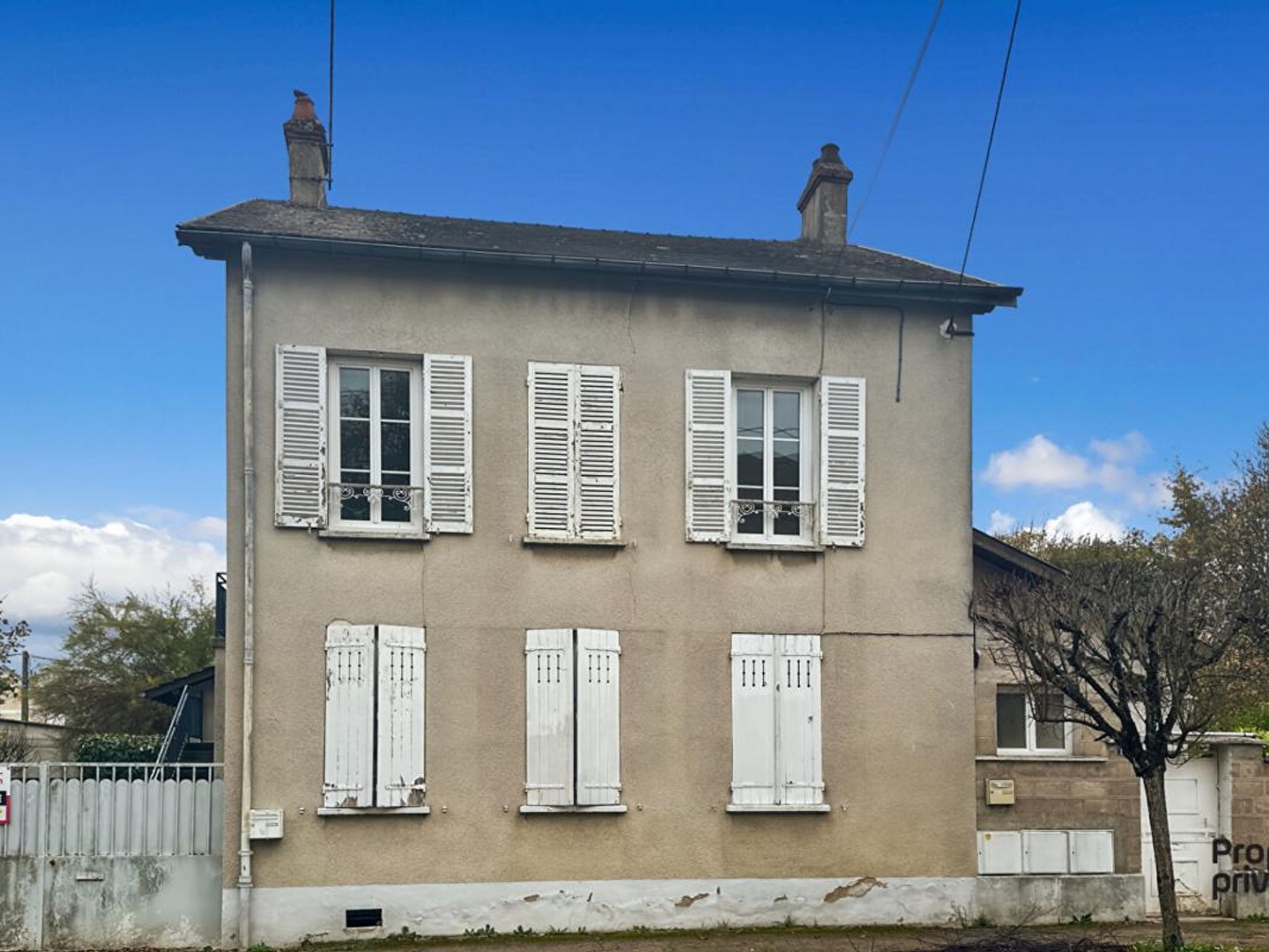 Maison Avallon proche gare 8 pièce(s) 203 m2