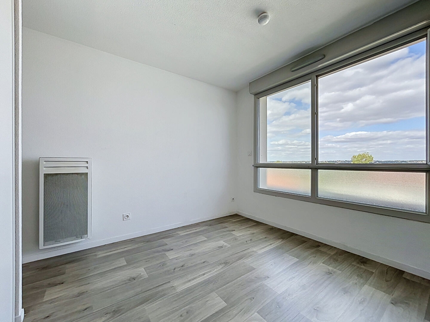 Studio 1 pièce 19 m²