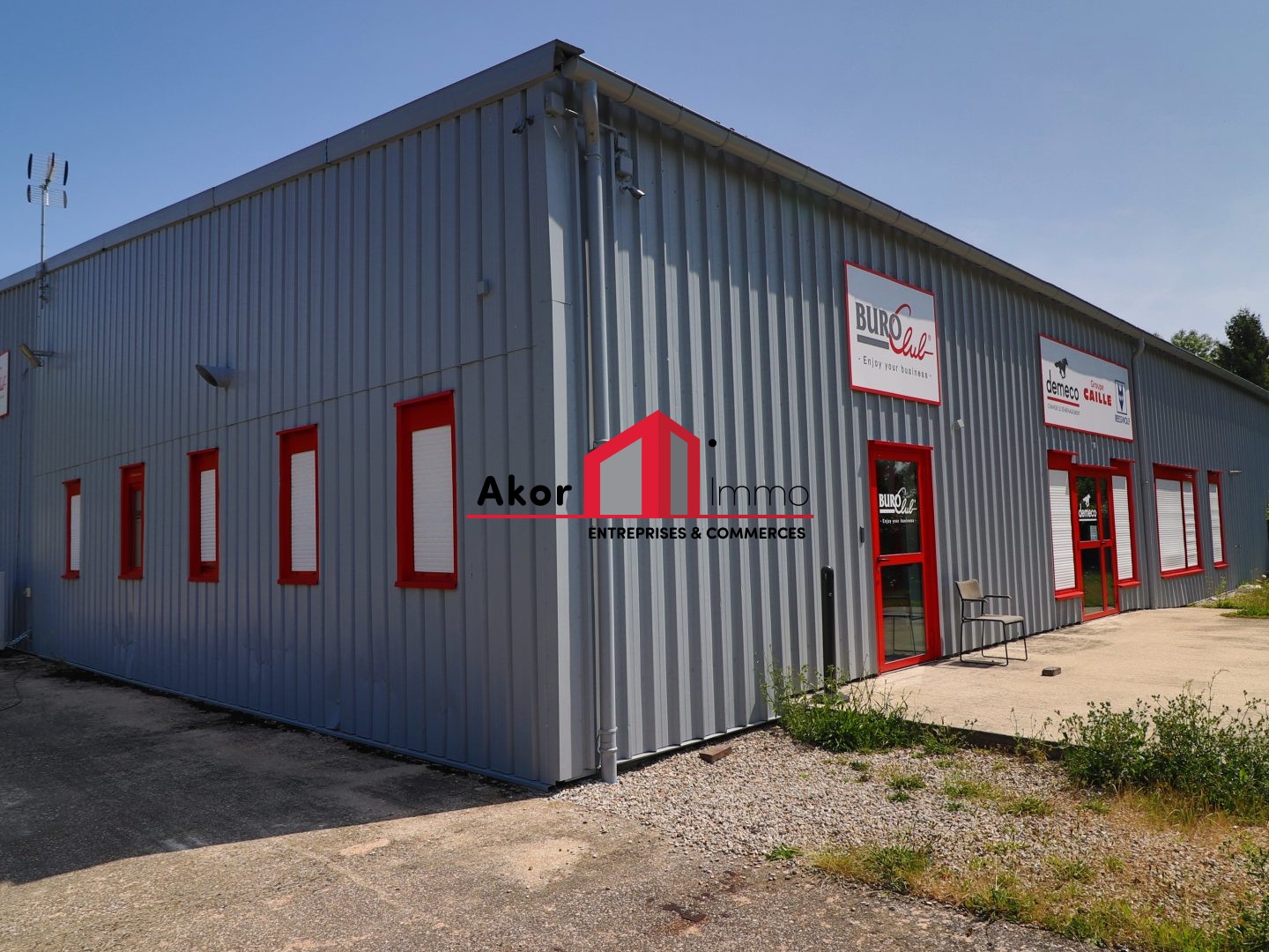 Locaux à vendre - 921m2 - Auxerre (89000)
