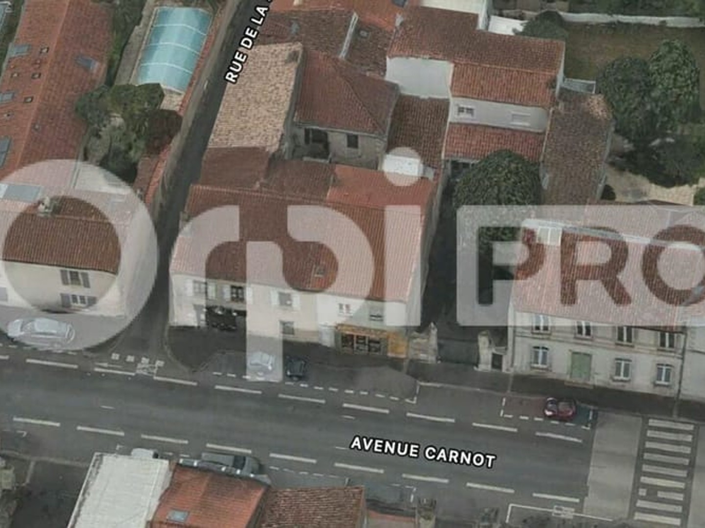 Bureaux 111 m²