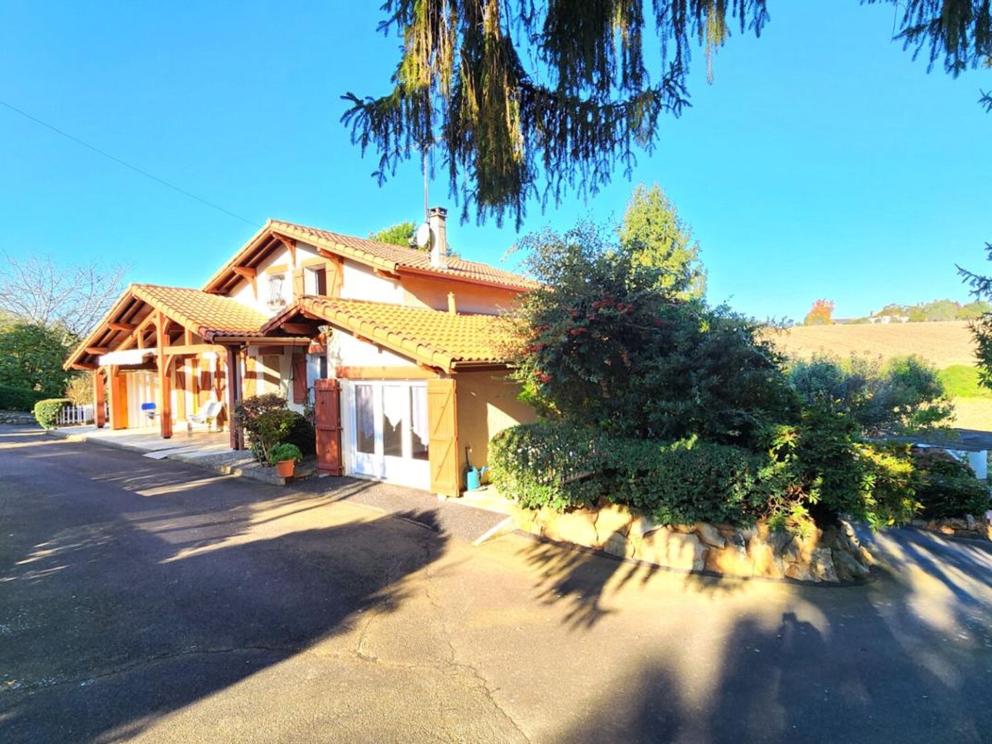 Maison Mugron 4chambres - SOUS SOL - GARAGE - TERRAIN 5300m²