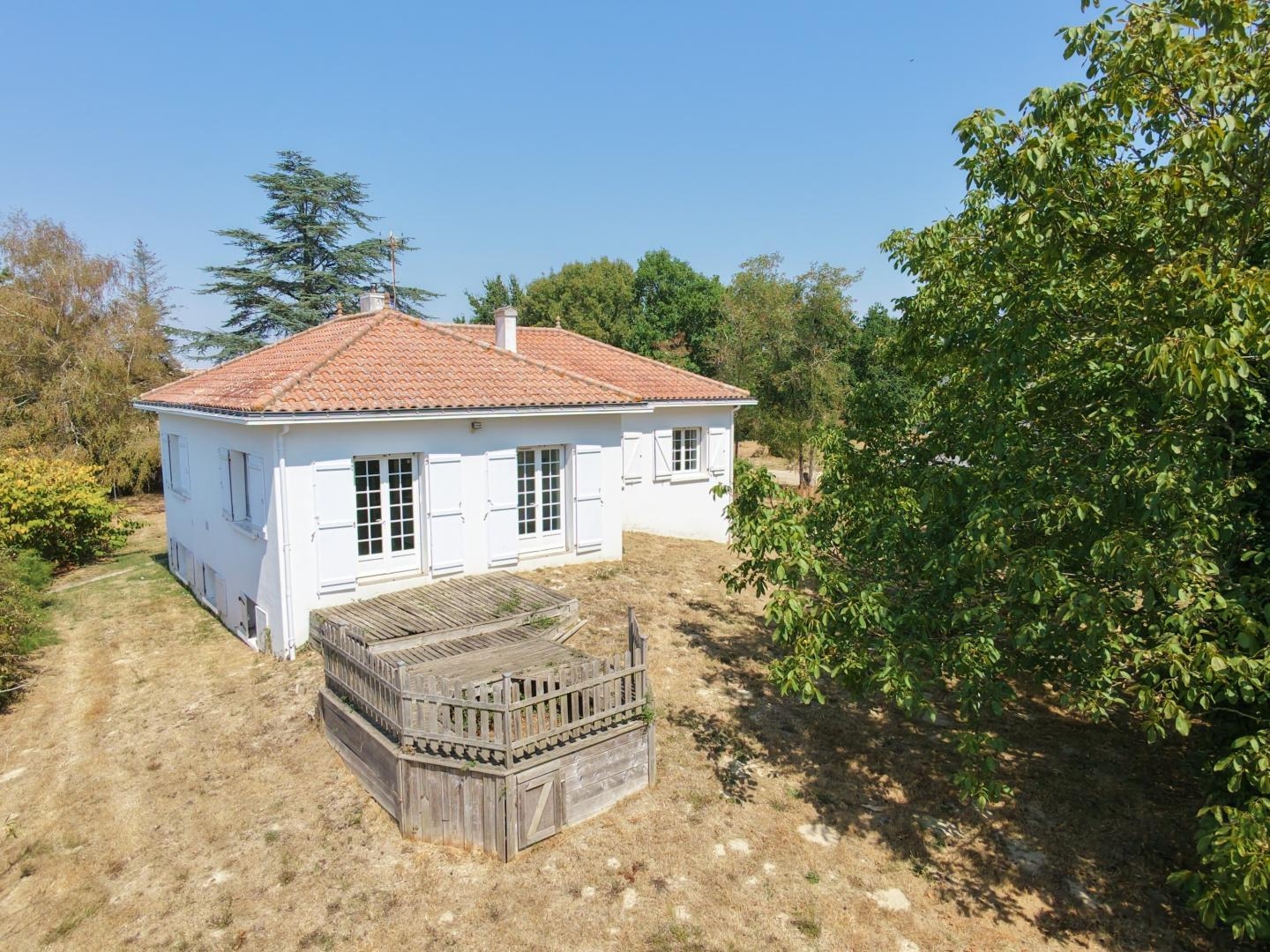 Maison lumineuse avec un fort potentiel