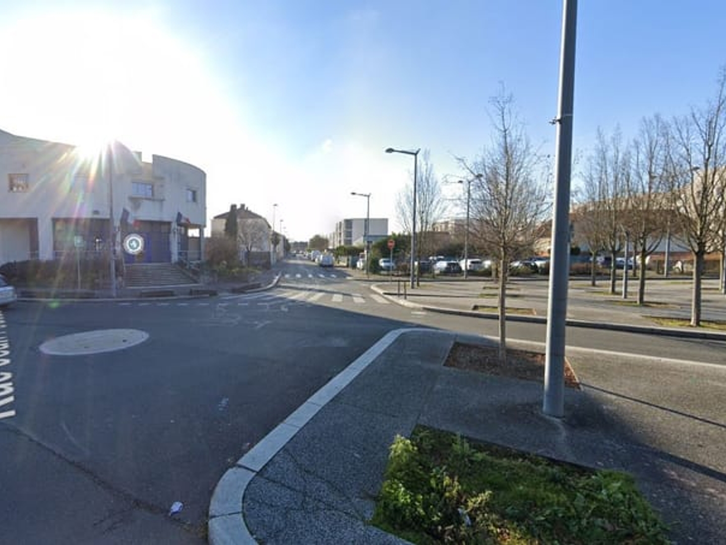 Lot de 10 parkings en sous-sol à Vaulx-en-Velin avec frais d