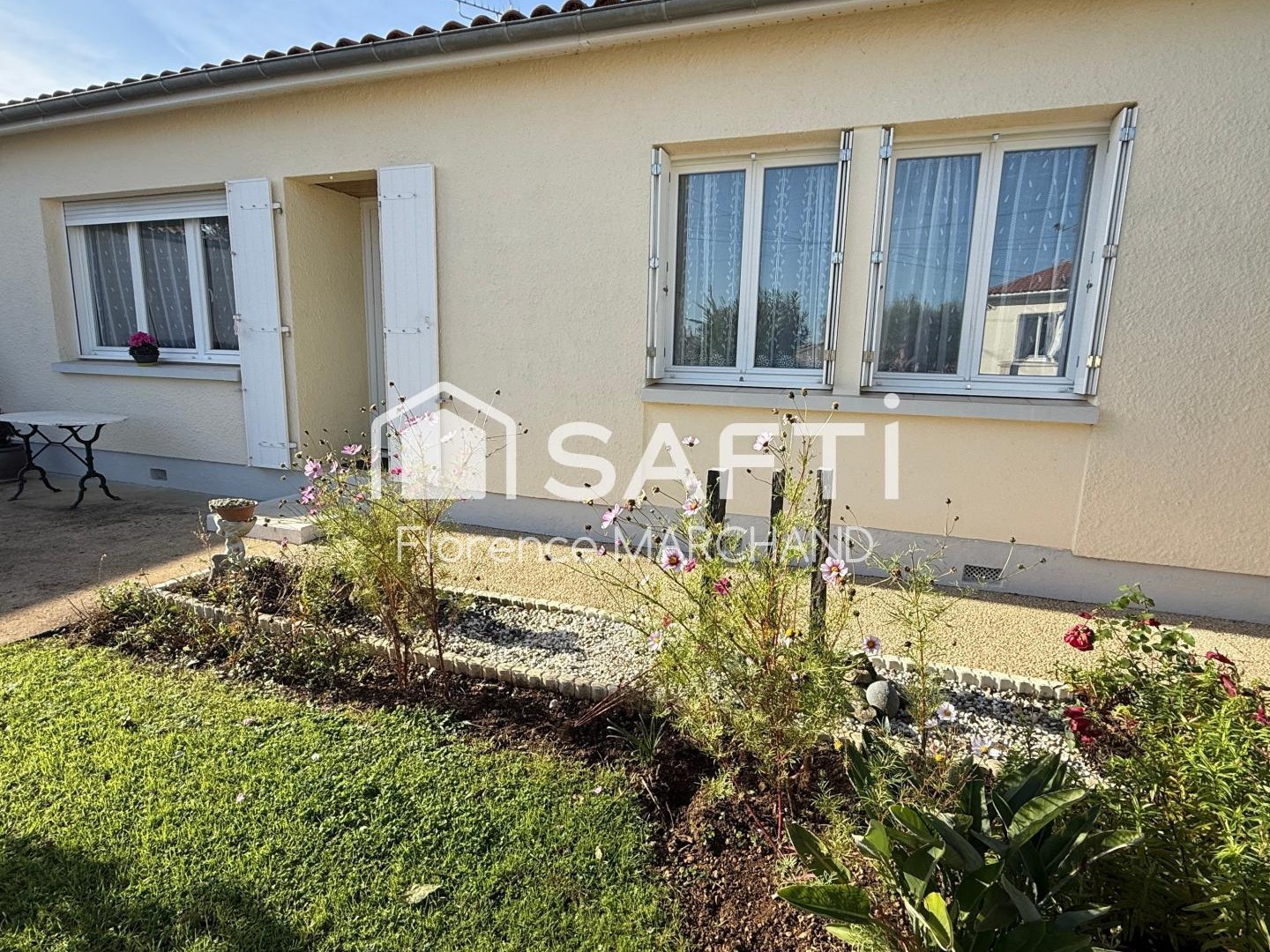 STE PEZENNE BEAU PLAIN-PIED 3 CHAMBRES GARAGE JARDIN