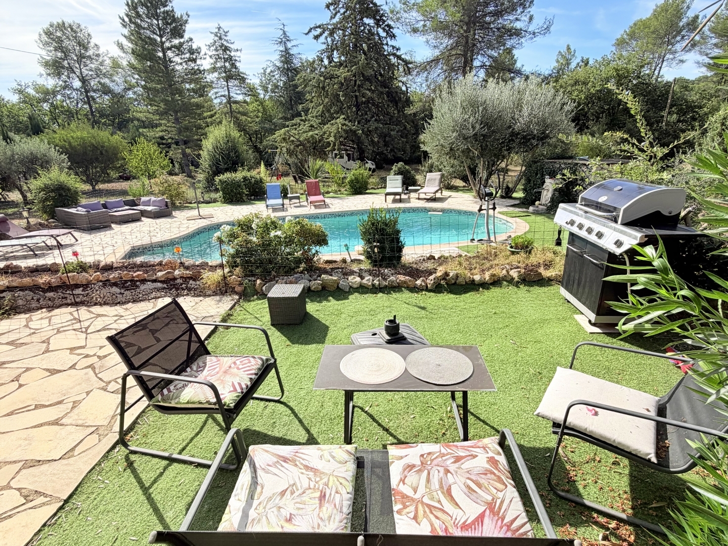 Maison 6 pièces 167 m²
