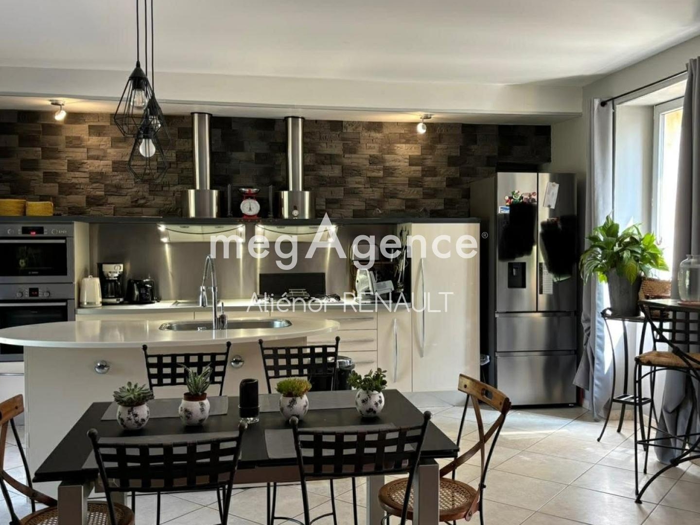 Maison à vendre - 320m2 - Lalinde (24150)