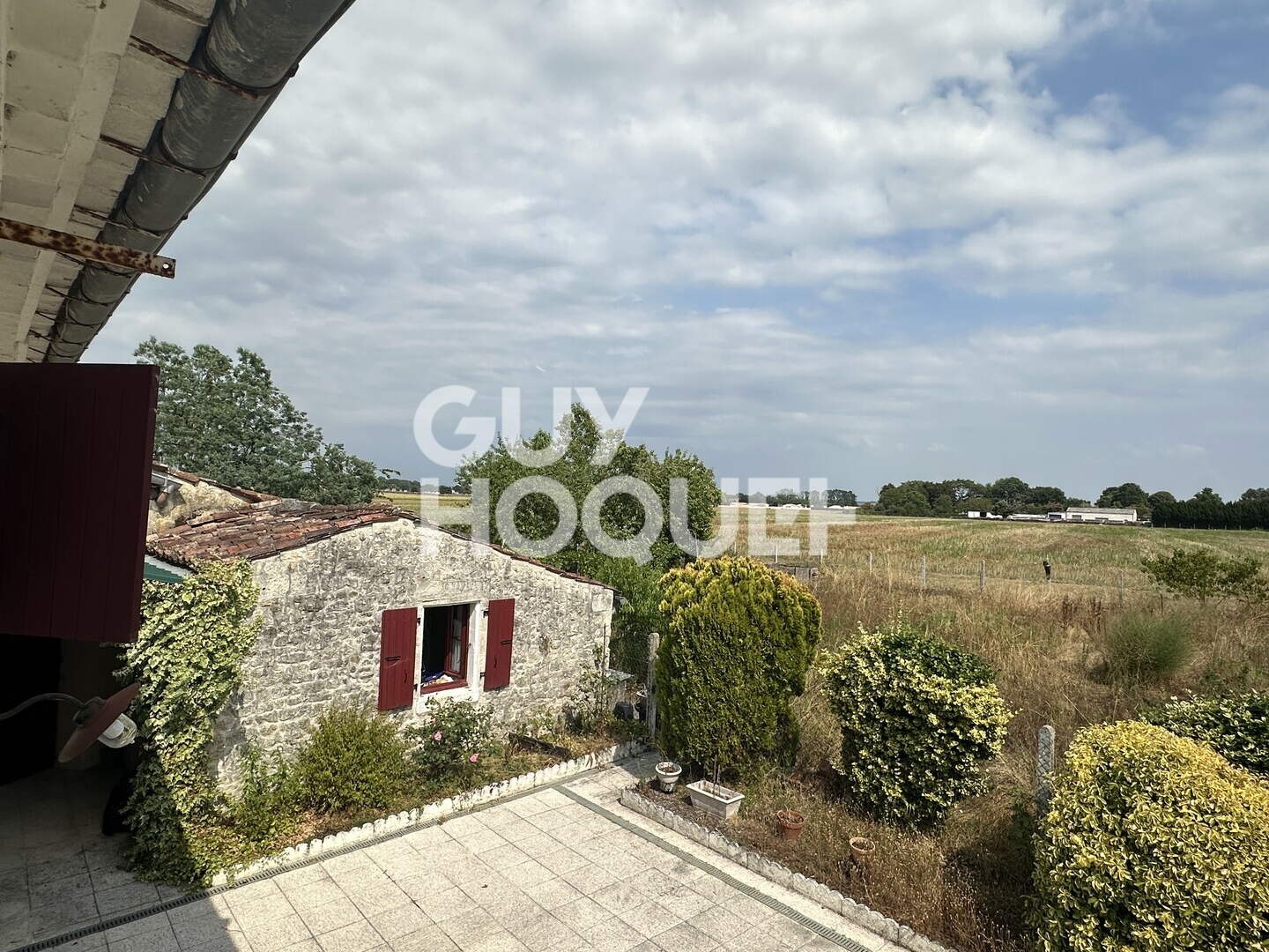 Maison à vendre - 4 pièces - 124m2 - Sainte-Gemme (17250)