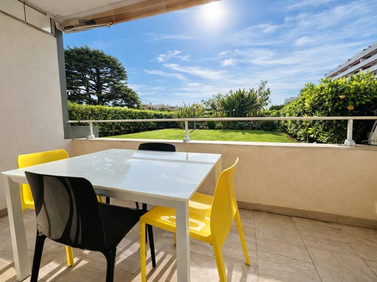 Appartement à vendre - 3 pièces - 84m2 - Cannes (06400)