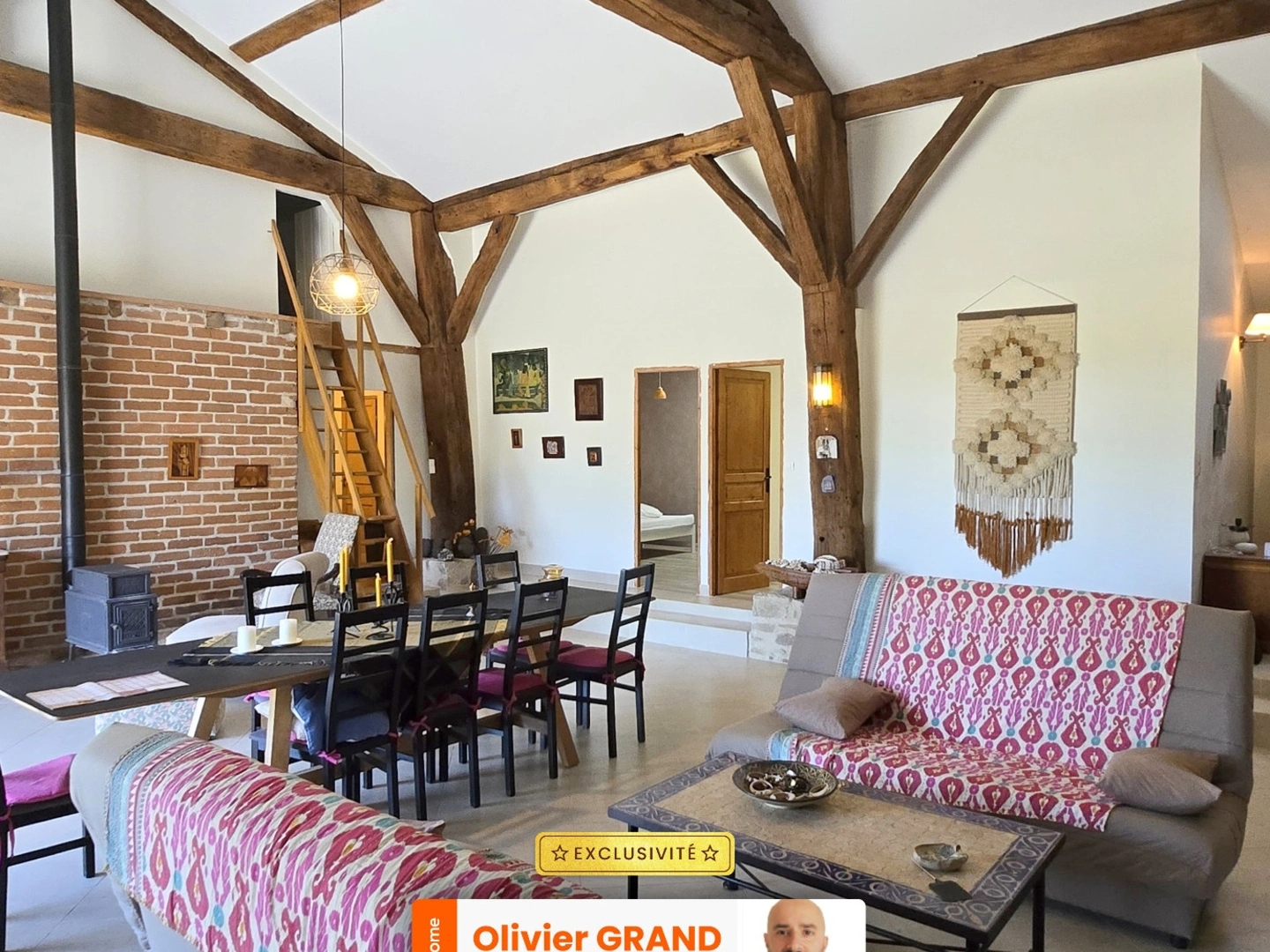 MAISON EN PIERRE RENOVEE 7P + JARDIN - ENVIRONNEMENT CAMPAGNE - PROCHE MONTS DE BLOND