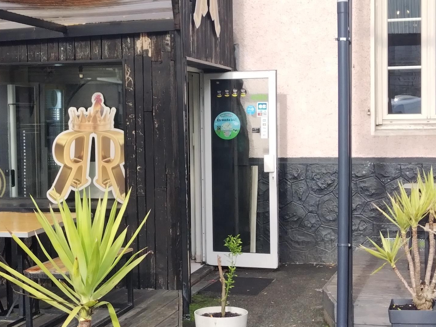 Fonds de commerce 150 m²