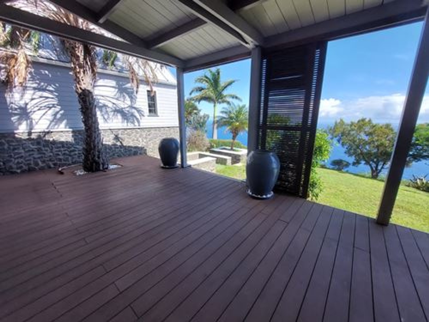 Maison à vendre - 5 pièces - 169m2 - Saint-Denis (97417)