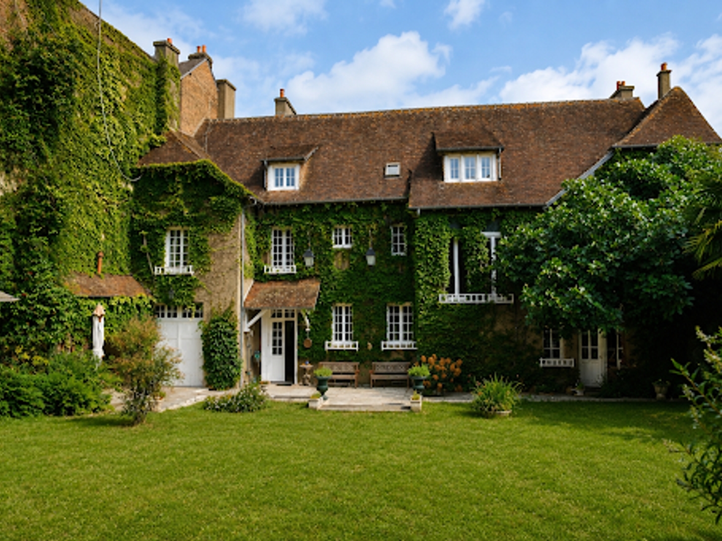 Maison à vendre - 684m2 - L'aigle (61300)
