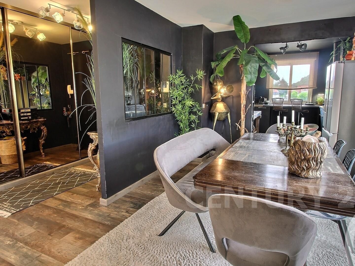 Appartement 6 pièces 134 m²