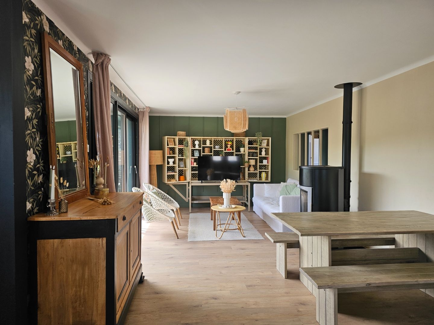 Maison à vendre - 7 pièces - 184m2 - Saint-Gilles-Croi... (85800)