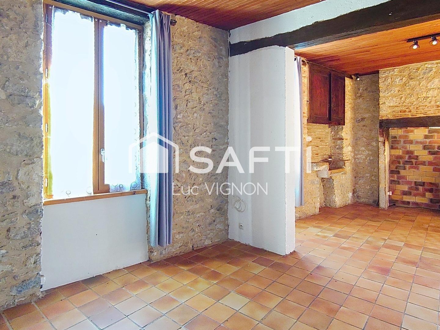 Maison à vendre - 6 pièces - 142m2 - Saint-Vincent-Riv... (46140)