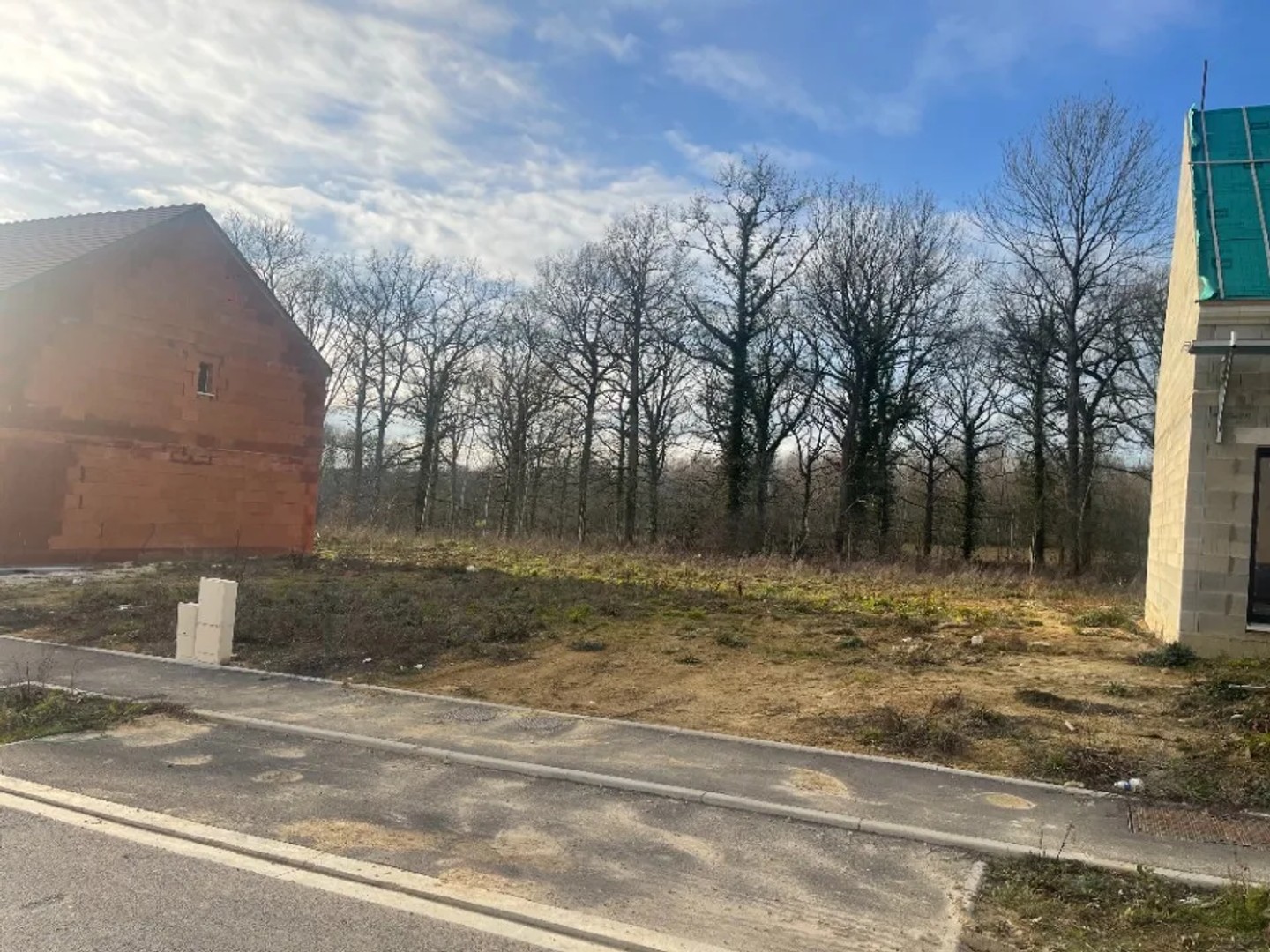 Terrain 400 m²
