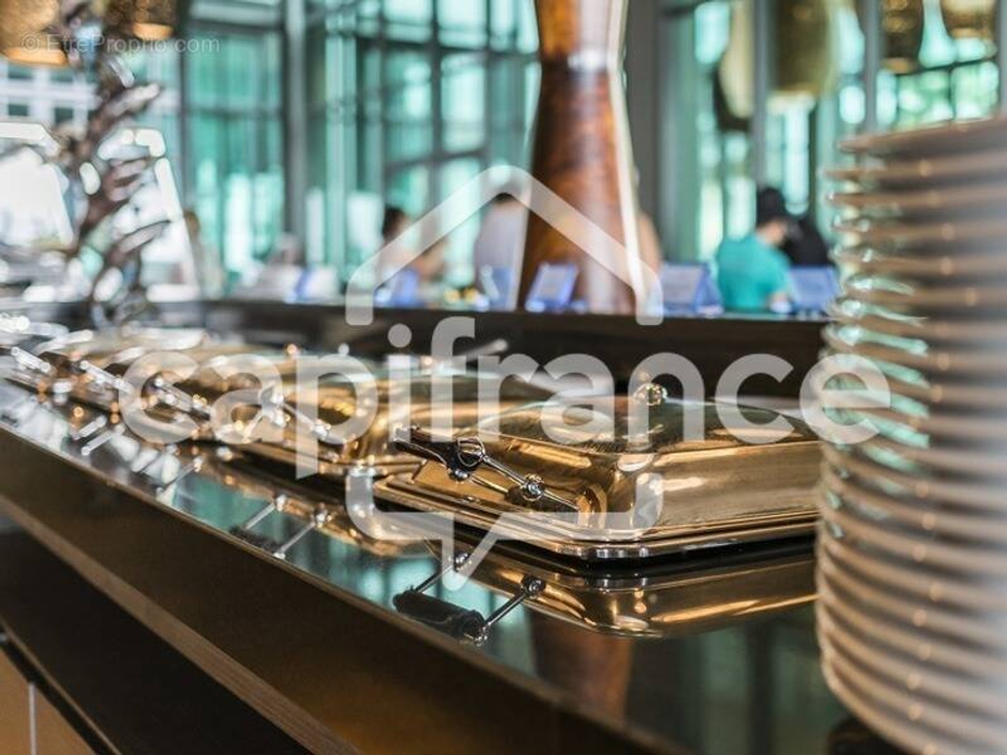 Fonds de commerce restaurant pub licence iv à vendre lyon 4eme arrondissement (69)116m2