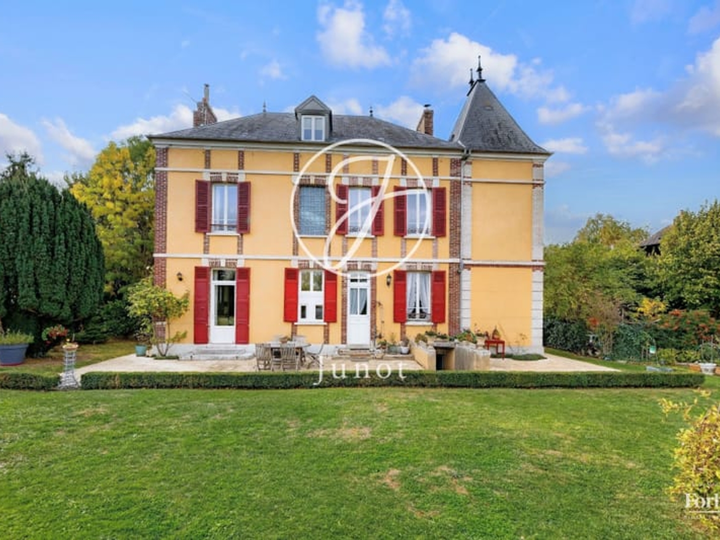 Limetz-Villez - GIVERNY - Propriété de 230 m² - 9 pièces + dépendance - Terrain 1 829 m²