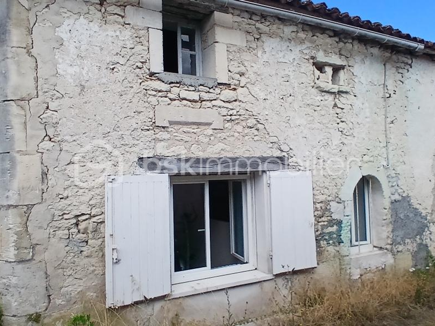 Maison à vendre - 4 pièces - 90m2 - Salignac-Sur-Char... (17800)