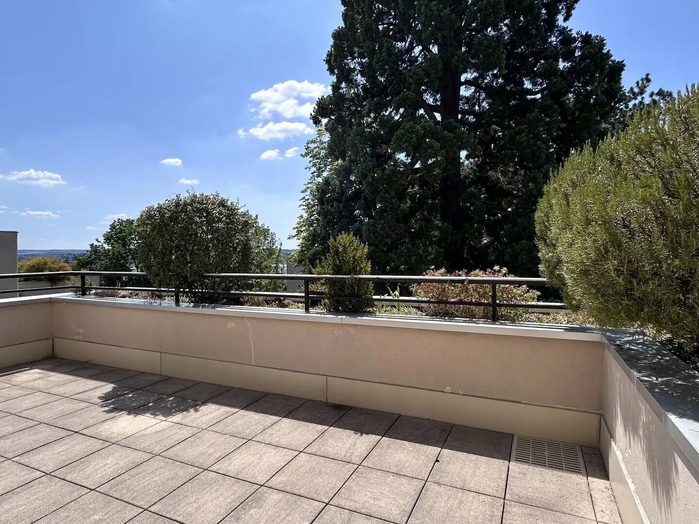 Appartement à vendre - 3 pièces - 76m2 - Charleville-Mézières (08000)