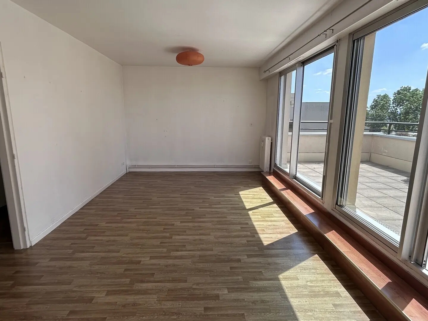 Appartement à vendre - 3 pièces - 76m2 - Charleville-Mézières (08000)